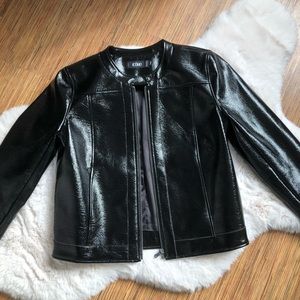 SIMONS | SHINY FAUX LEATHER JACKET